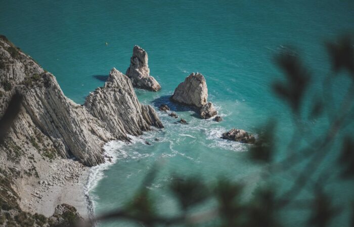 francesco-ungaro-EW72A5KoN9I-unsplash